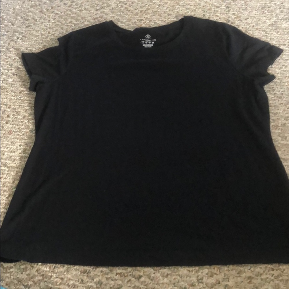 Lands End Tee - Picture 4 of 4